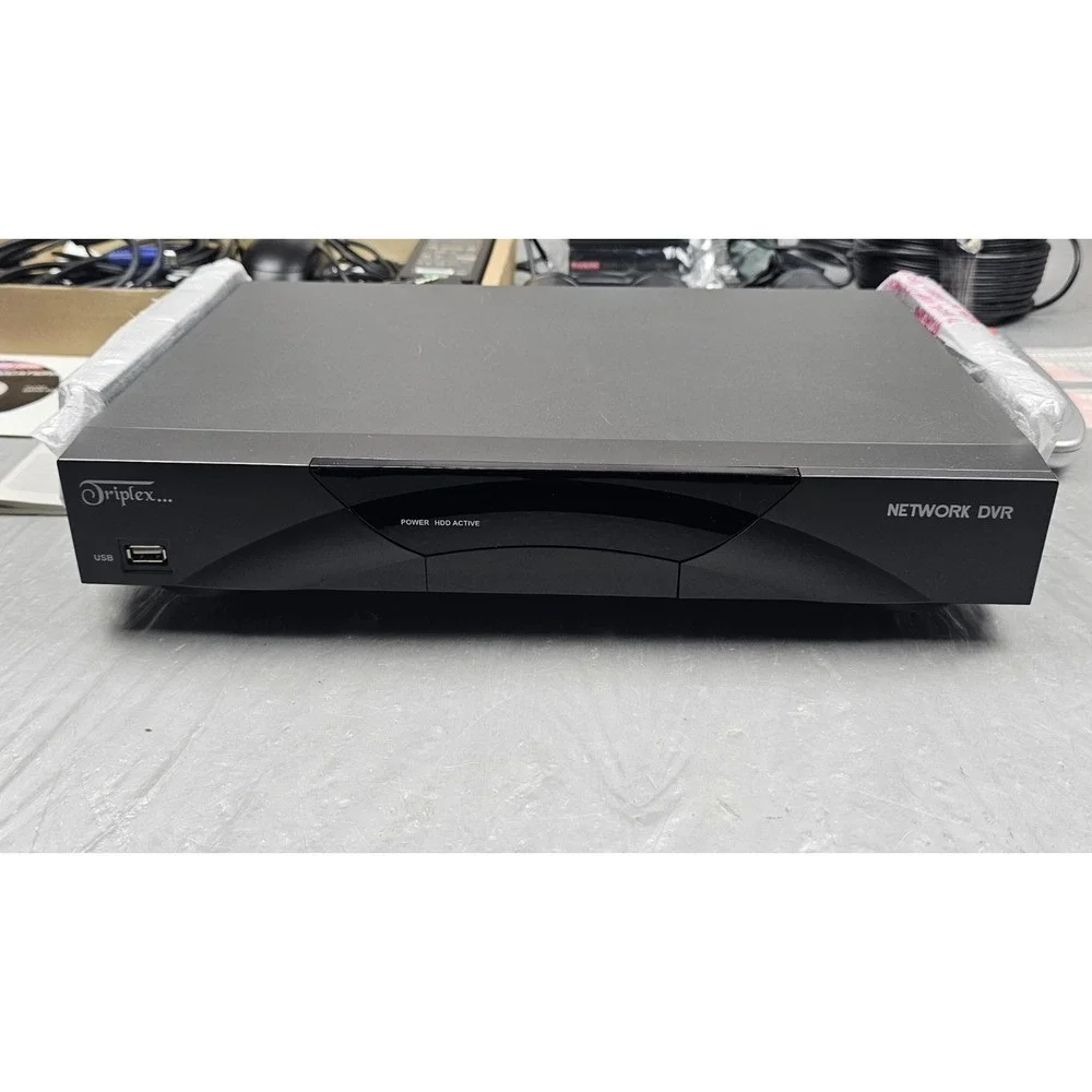 Triplex Network 4 Channel DVR Video Recoder PXWDVR723J-1360 with 3 Cameras